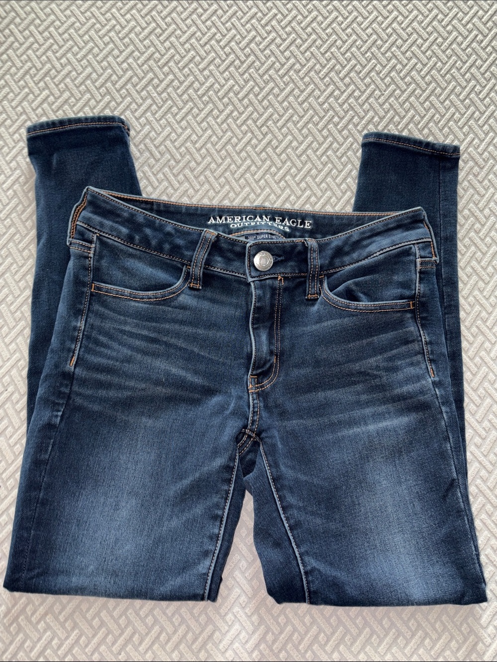 American Eagle Outfitters Women’s Dark Wash Short Skinny Jeggings